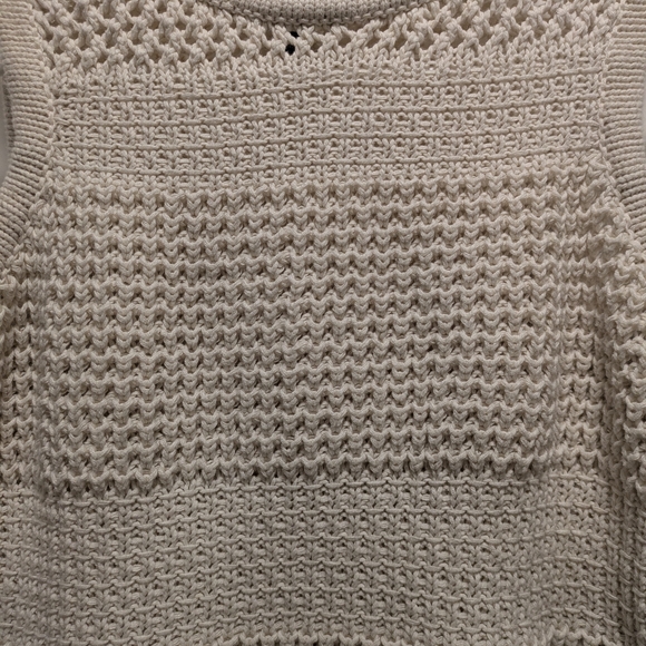 Universal Thread Beige Knit Tank Top - Picture 2 of 4